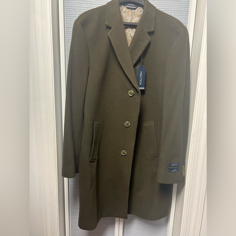 Nautica Wool/Cashmere Blend Men's Barge Classic Fit 
44R
Olive